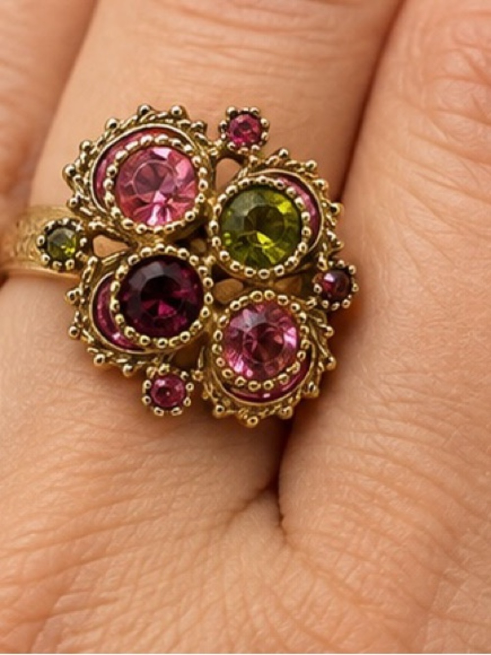 Vintage 1973 Sarah Coventry “Austrian Lites” Rhinestone Cocktail Ring